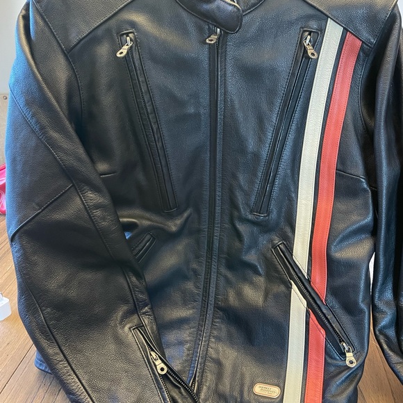 Women’s Harley Davidson Genuine Leather Riding Jacket size large - Picture 4 of 8